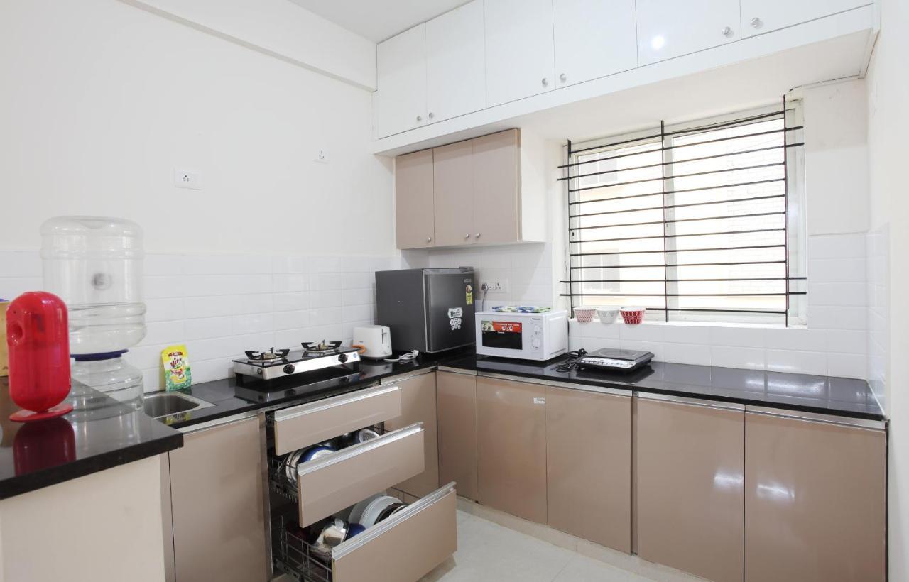 Qualtems Guest House-With Ac Options بنغالور المظهر الخارجي الصورة