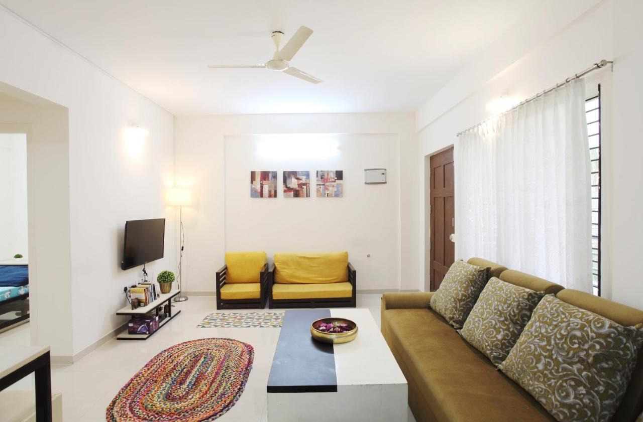 Qualtems Guest House-With Ac Options بنغالور المظهر الخارجي الصورة